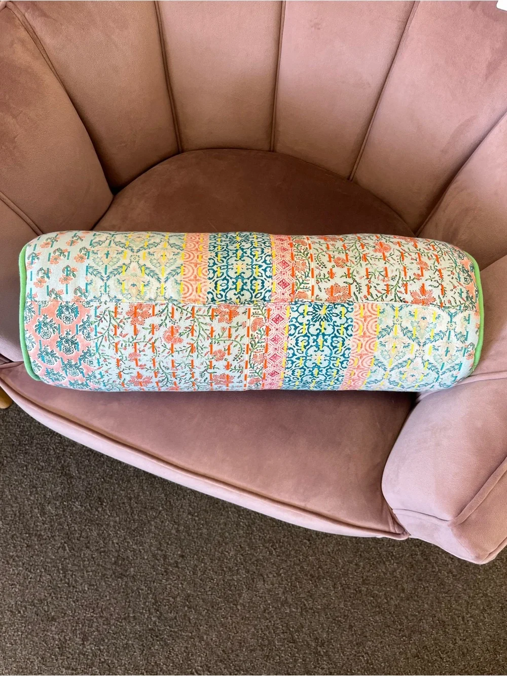 Neck Roll Pillow